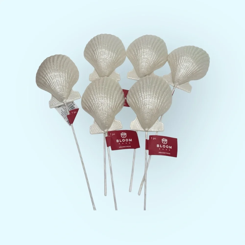 NWT- Scallop Shell Iridescent Picks Crafting, Wreaths, Decor